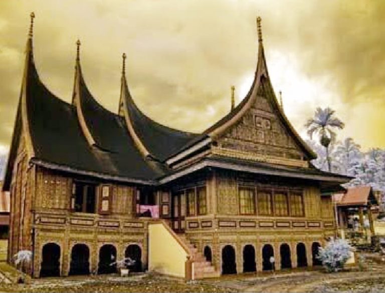 15 Rumah Adat Padang Sumatera Barat, Rumah Tradisional Minangkabu