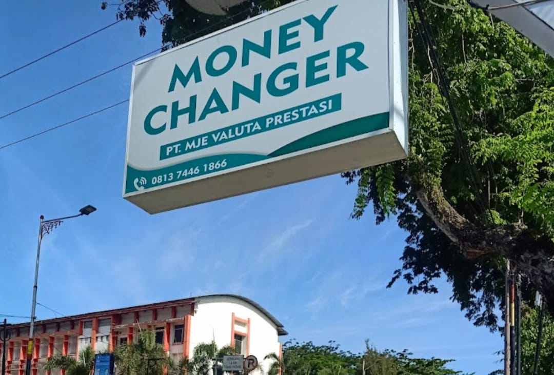 Money Changer di Bukittinggi, Tempat Penukaran Uang Asing di ...